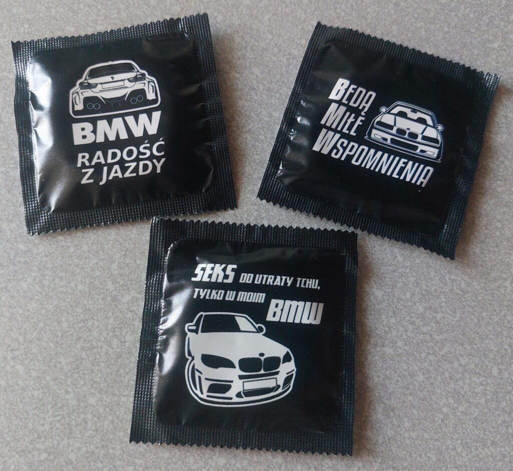 PREZERWATYWY BMW - Prawdziwe kondomy z nadrukiem motywów BMW