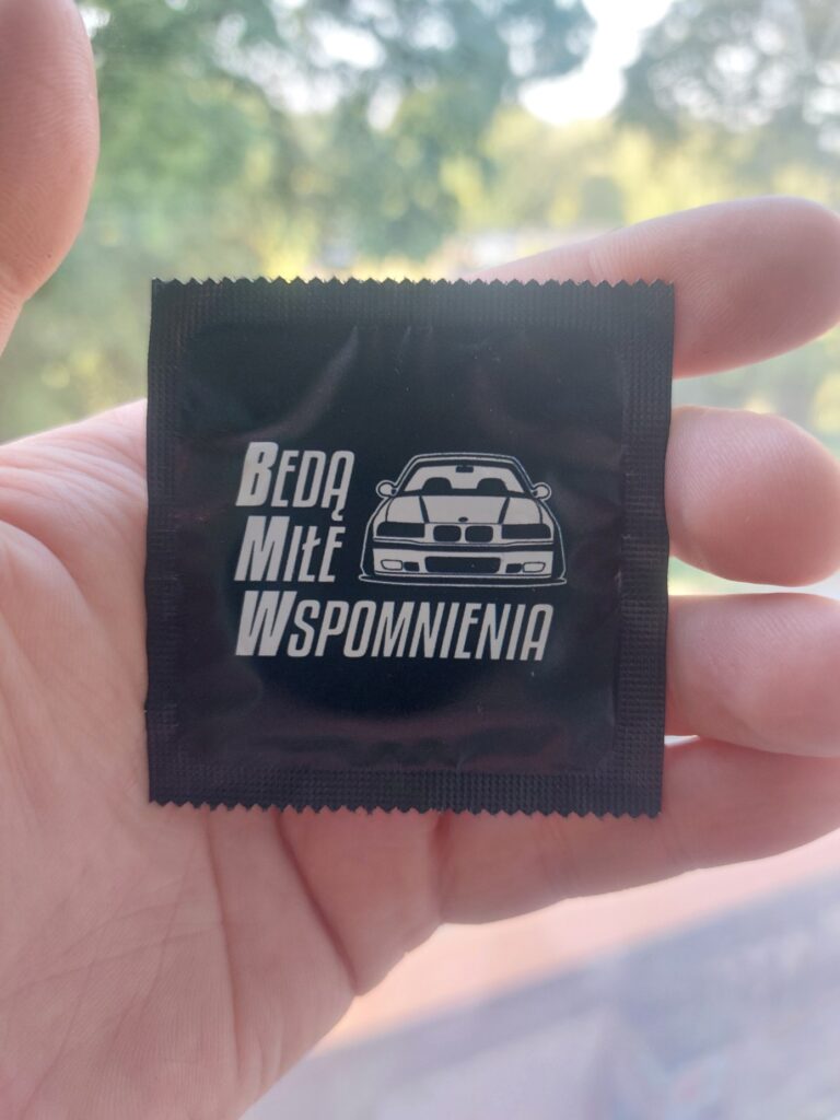 PREZERWATYWY BMW - Będą Miłe Wspomnienia - unikatowe kondomy z nadrukiem na prezent